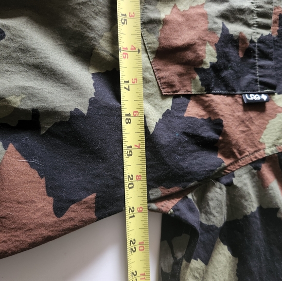 Lifted Research Group Large Camo Short Sleeve - Picture 4 of 9